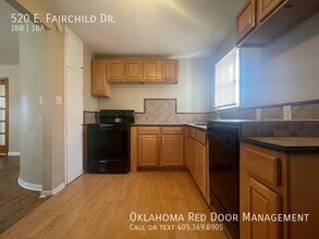 520 E Fairchild Dr in Midwest City, OK - Building Photo - Building Photo
