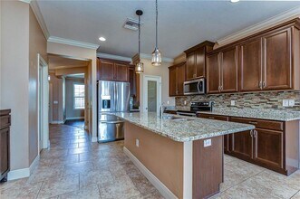 19391 Long Lake Ranch Blvd in Lutz, FL - Building Photo - Building Photo