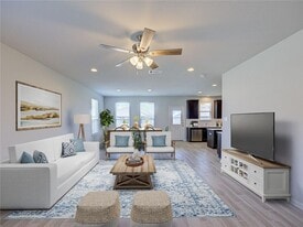 128 Drifter Ln in Jarrell, TX - Building Photo