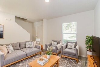 10811 N Hatari Dr in Citrus Springs, FL - Building Photo - Building Photo