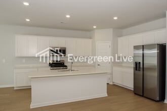 106 Chain Bridge Circle in Harvest, AL - Building Photo - Building Photo