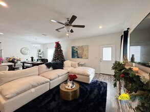 185 Johnson Ct in Crestview, FL - Building Photo - Building Photo