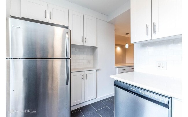 35-50 85th St in Queens, NY - Building Photo - Building Photo