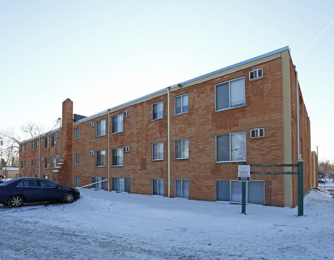 Arlington and Cottage Properties in St. Paul, MN - Building Photo - Building Photo