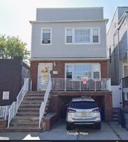 18 W 49th St in Bayonne, NJ - Building Photo
