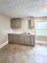 12041 Belden Ave in Cleveland, OH - Building Photo - Building Photo