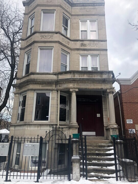 1425 N Maplewood Ave in Chicago, IL - Building Photo