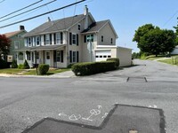 930 Nursery St in Fogelsville, PA - Building Photo - Building Photo