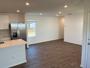 2111 Organ Pipe Cactus in San Antonio, TX - Building Photo - Building Photo