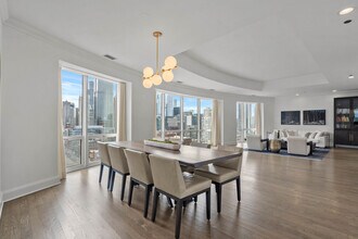 60 W Erie St in Chicago, IL - Building Photo - Building Photo