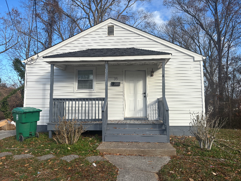 35 St Mark St in Petersburg, VA - Building Photo