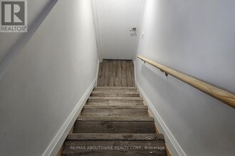 12 Ramsey Crescent in Hamilton, ON - Building Photo - Building Photo