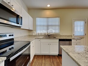 1413 Cantwell Ct in High Point, NC - Building Photo - Building Photo