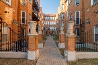 1644 W Greenleaf Ave in Chicago, IL - Building Photo