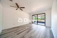 6462 Kenwood Dr photo'