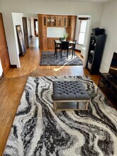 845 Oakwood Ave in Lake Forest, IL - Building Photo - Building Photo