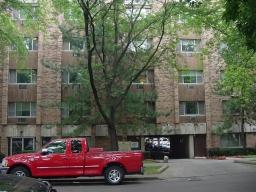 660 Wrightwood Apartamentos