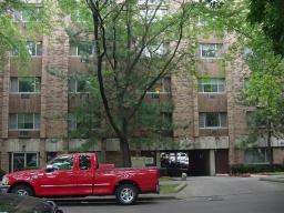 660 Wrightwood in Chicago, IL - Building Photo