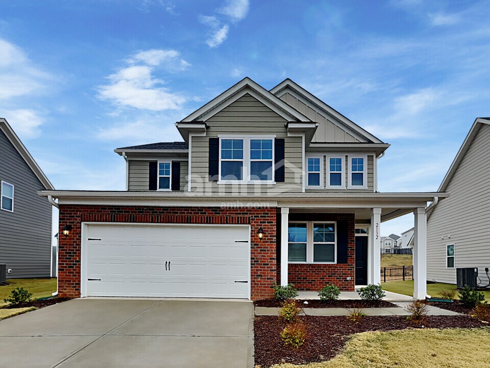 2132 Laurel Vlg Cir in Belmont, NC - Building Photo