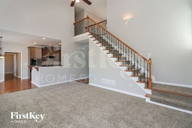 property at 166 Crestview Dr