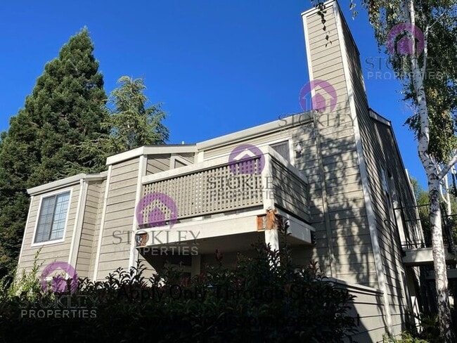 property at 132 Eastridge Dr
