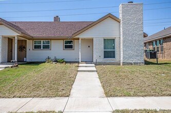2734 Sherry St in Arlington, TX - Building Photo - Building Photo