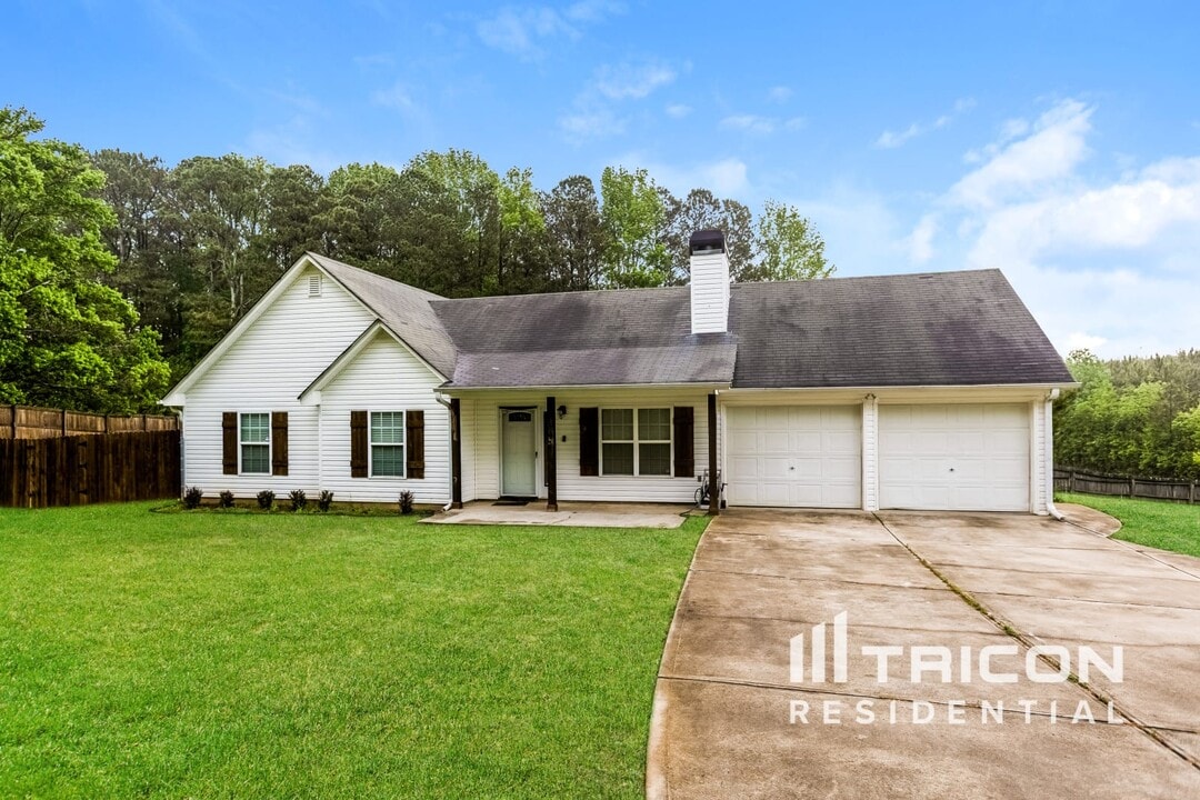 485 Crawford Rd in Rockmart, GA - Building Photo
