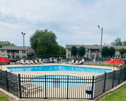 Berkley Hills in Madison, TN - Building Photo