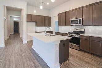 917 Hawthorn Ln in Mansfield, TX - Building Photo - Building Photo