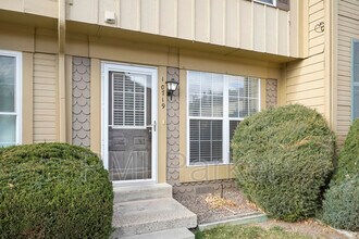 10719 Foxwood Ct in Parker, CO - Building Photo - Building Photo