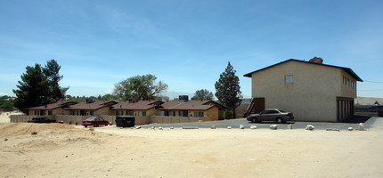 Tao Terrace in Apple Valley, CA - Building Photo - Building Photo