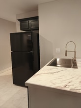 124 S Green St in Wichita, KS - Foto de edificio - Building Photo