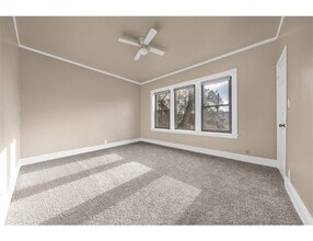 7751 S Saginaw Ave, Unit 1 in Chicago, IL - Building Photo - Building Photo