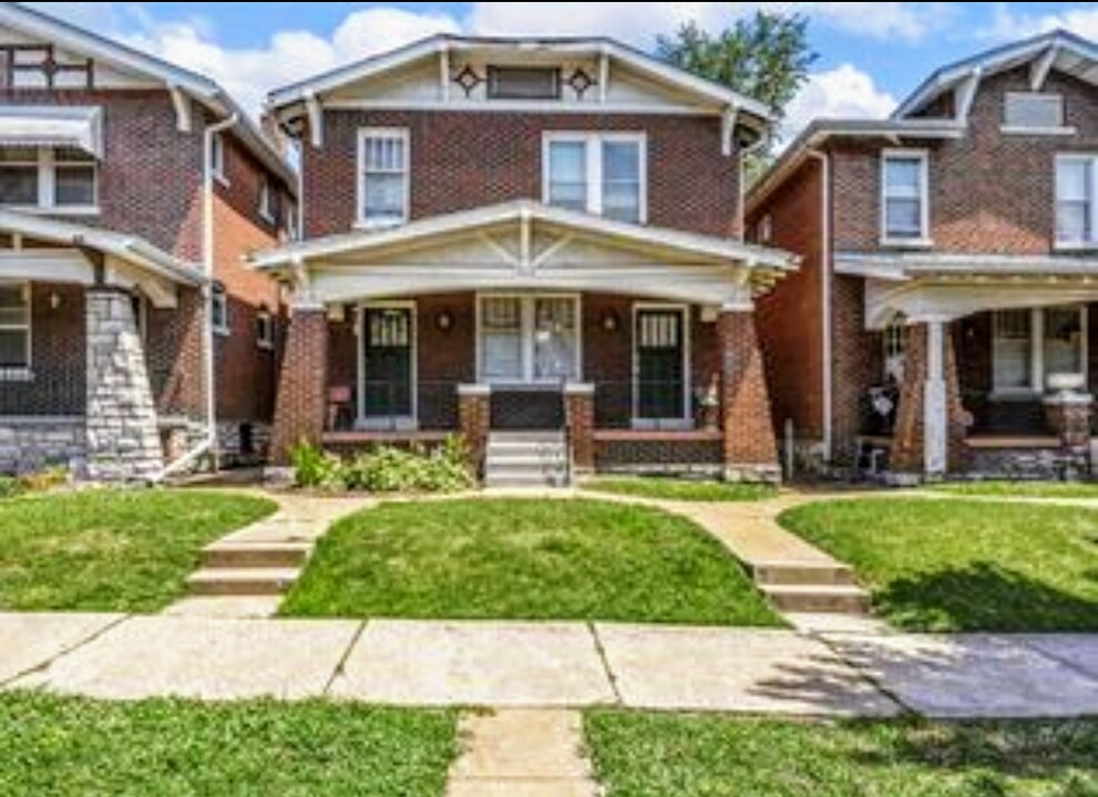 5048 Louisiana Ave in St. Louis, MO - Building Photo
