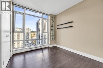 1155 The High St in Coquitlam, BC - Building Photo - Building Photo