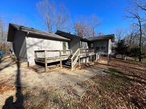 12 Sunderland Dr in Bella Vista, AR - Foto de edificio - Building Photo