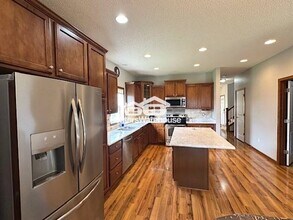 5915 Terraceview Ln N in Plymouth, MN - Building Photo - Building Photo