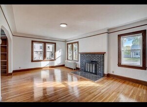 4253 James Ave N, Unit 3 in Minneapolis, MN - Building Photo - Building Photo