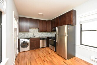 809 Elm St, Unit J09P in Winnetka, IL - Building Photo - Building Photo