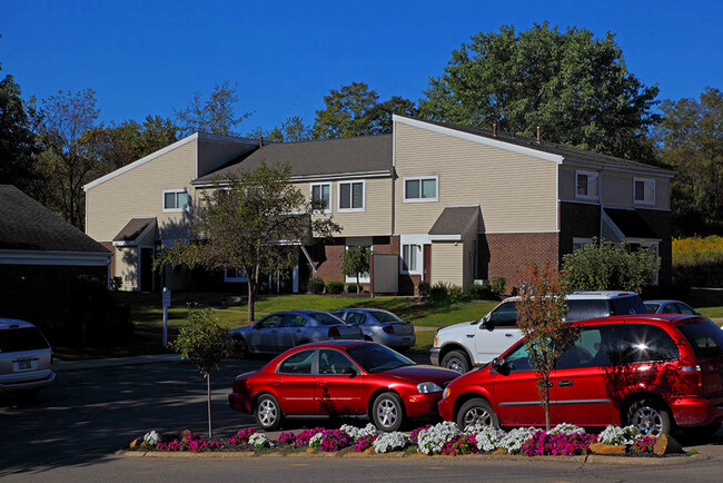 Vinton Green in Mcarthur, OH - Building Photo - Building Photo