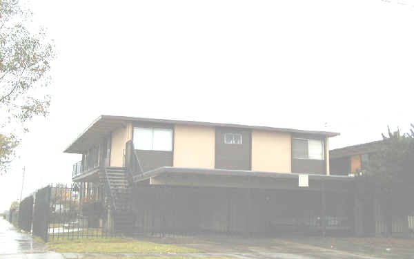 401-407 S 9th St in Richmond, CA - Building Photo - Building Photo