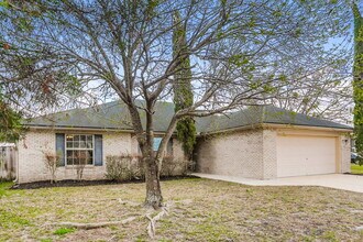 609 Kilwinning Ln in Orange Park, FL - Building Photo - Building Photo