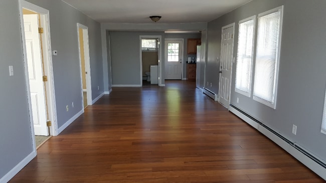 31 Buttonwood Rd in Dartmouth, MA - Building Photo - Building Photo