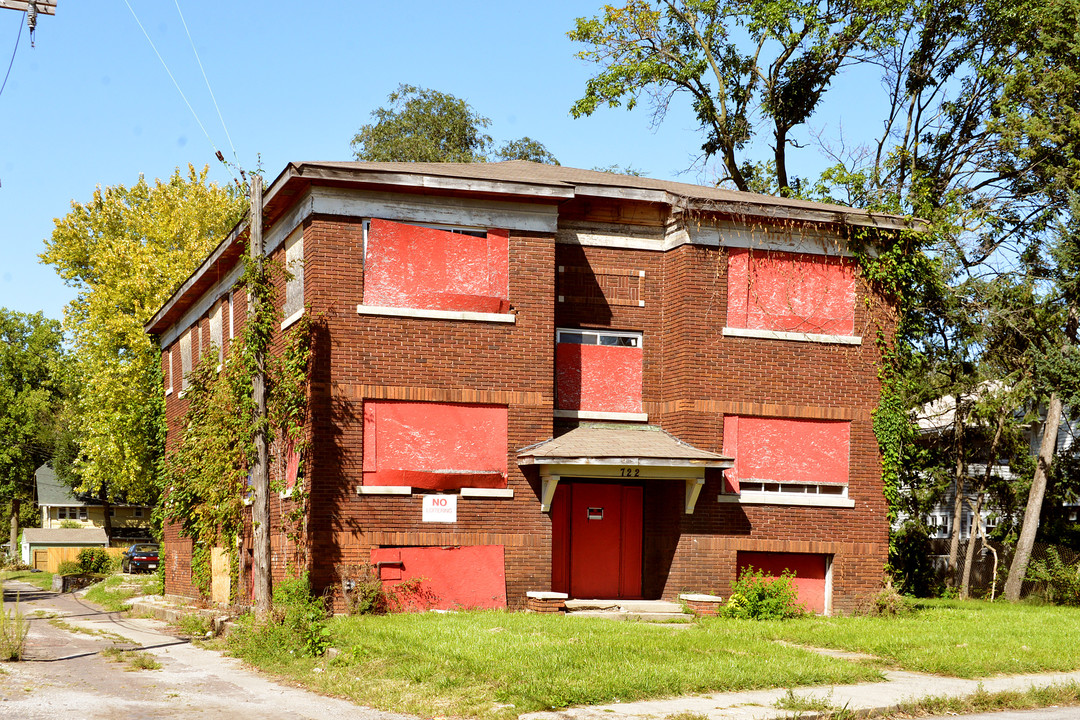 722 Fairfield Ave in Indianapolis, IN - Foto de edificio