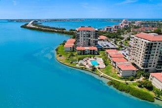6268 Palma Del Mar Blvd S in St. Petersburg, FL - Building Photo - Building Photo