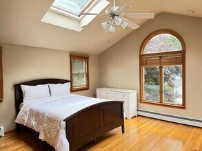 8 Grace Rd in Woburn, MA - Building Photo - Building Photo