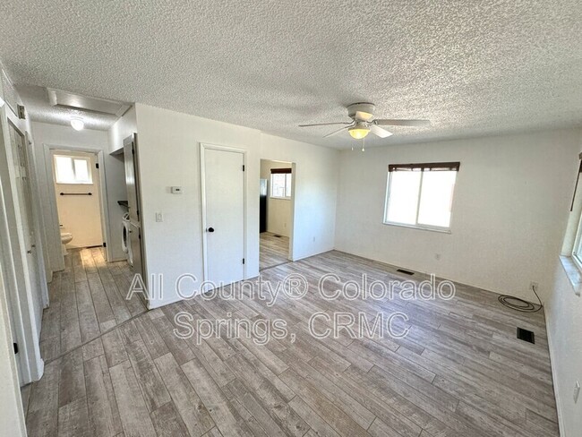 1338 Westend Ave in Colorado Springs, CO - Building Photo - Building Photo