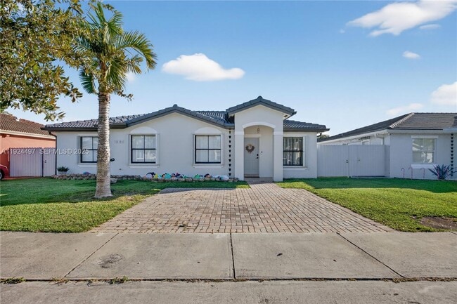 property at 11352 SW 245th St