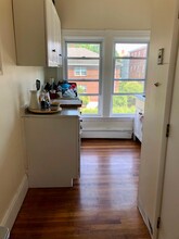 37 Chester St, Unit 2 in Somerville, MA - Building Photo - Building Photo