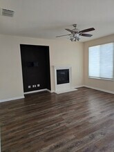 424 Leighton Ct in Roseville, CA - Building Photo - Building Photo